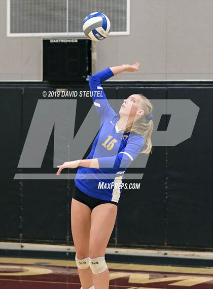 Thumbnail 2 in Ripon Christian vs. Colfax (CIF SJS D5 Final) photogallery.