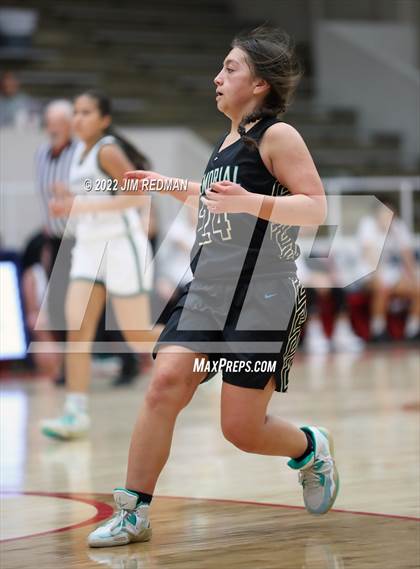 Thumbnail 3 in Pasadena vs. Pasadena Memorial (McDonald's Texas Invitational) photogallery.