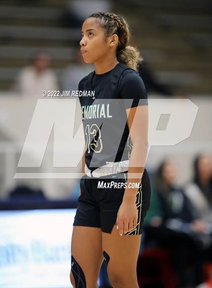 Thumbnail 3 in Pasadena vs. Pasadena Memorial (McDonald's Texas Invitational) photogallery.