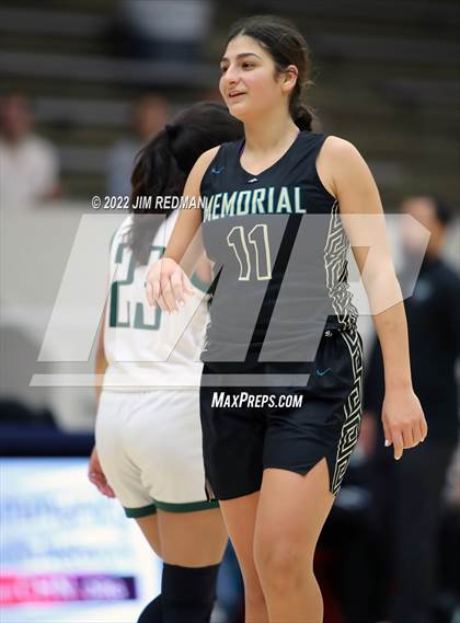 Thumbnail 2 in Pasadena vs. Pasadena Memorial (McDonald's Texas Invitational) photogallery.