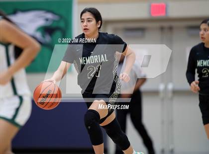 Thumbnail 1 in Pasadena vs. Pasadena Memorial (McDonald's Texas Invitational) photogallery.