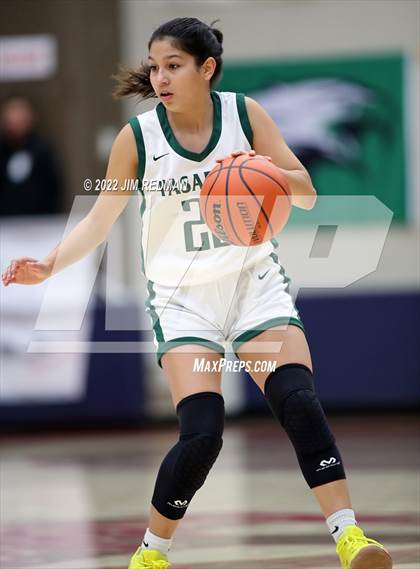 Thumbnail 2 in Pasadena vs. Pasadena Memorial (McDonald's Texas Invitational) photogallery.