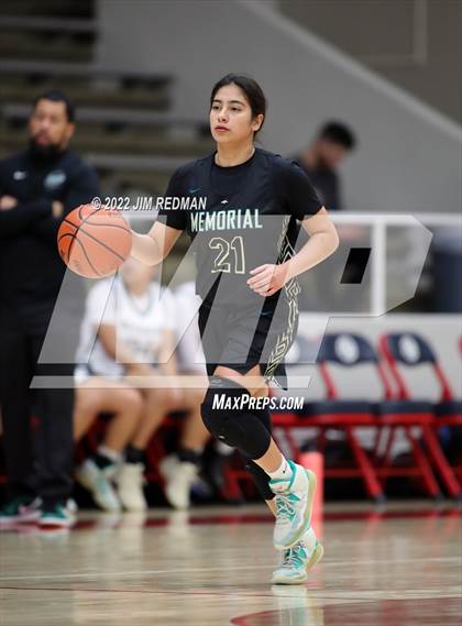 Thumbnail 1 in Pasadena vs. Pasadena Memorial (McDonald's Texas Invitational) photogallery.