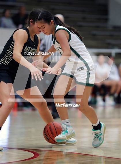 Thumbnail 2 in Pasadena vs. Pasadena Memorial (McDonald's Texas Invitational) photogallery.