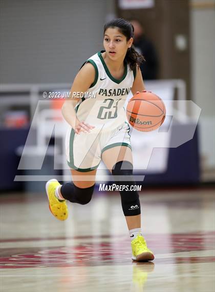 Thumbnail 3 in Pasadena vs. Pasadena Memorial (McDonald's Texas Invitational) photogallery.