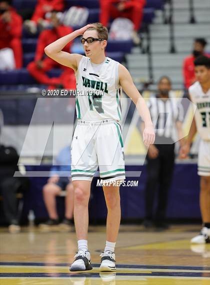Thumbnail 2 in Roswell vs. Tucker (Tournament of Champions Holiday Classic) photogallery.