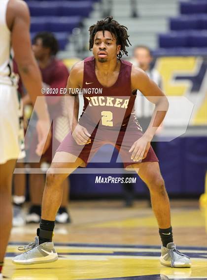 Thumbnail 2 in Roswell vs. Tucker (Tournament of Champions Holiday Classic) photogallery.