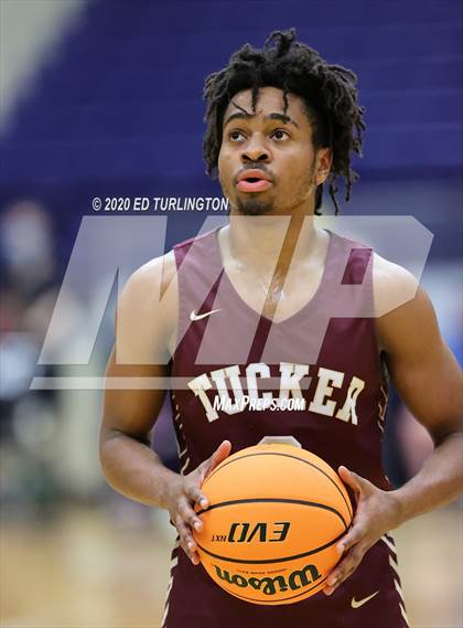 Thumbnail 1 in Roswell vs. Tucker (Tournament of Champions Holiday Classic) photogallery.