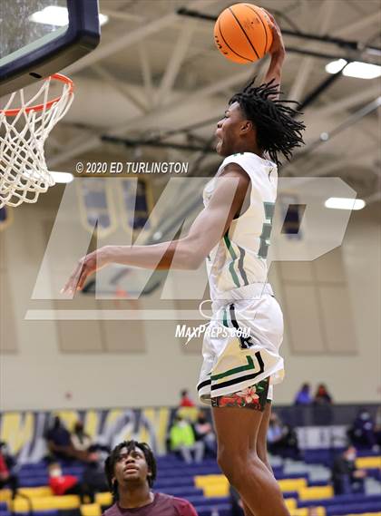 Thumbnail 1 in Roswell vs. Tucker (Tournament of Champions Holiday Classic) photogallery.