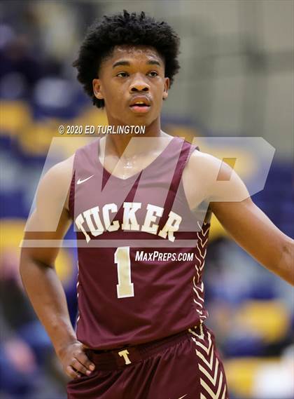 Thumbnail 2 in Roswell vs. Tucker (Tournament of Champions Holiday Classic) photogallery.