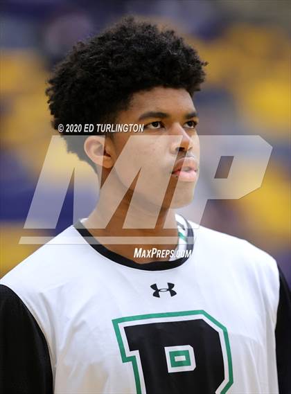 Thumbnail 1 in Roswell vs. Tucker (Tournament of Champions Holiday Classic) photogallery.