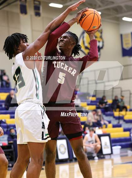 Thumbnail 1 in Roswell vs. Tucker (Tournament of Champions Holiday Classic) photogallery.