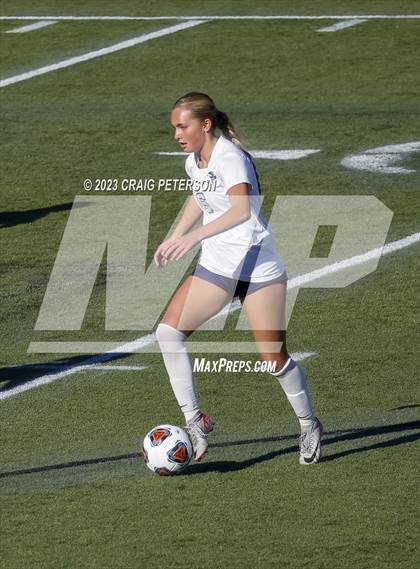 Thumbnail 1 in Green Canyon vs. Ridgeline (UHSAA 4A Semifinals) photogallery.