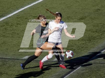 Thumbnail 3 in Green Canyon vs. Ridgeline (UHSAA 4A Semifinals) photogallery.