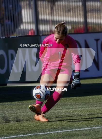 Thumbnail 2 in Green Canyon vs. Ridgeline (UHSAA 4A Semifinals) photogallery.