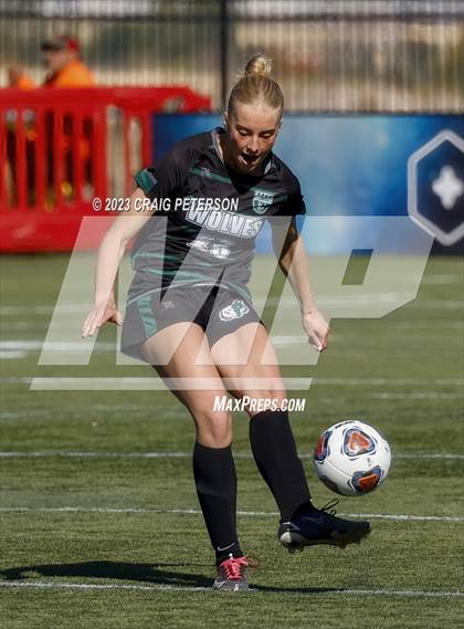 Thumbnail 2 in Green Canyon vs. Ridgeline (UHSAA 4A Semifinals) photogallery.