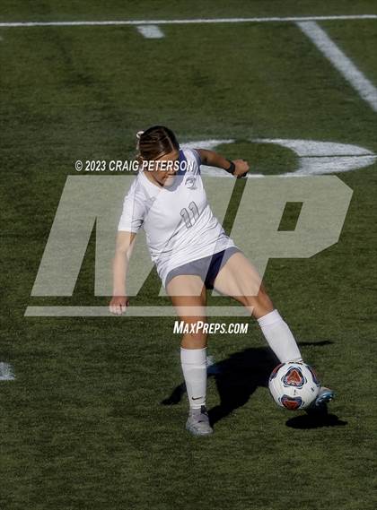 Thumbnail 2 in Green Canyon vs. Ridgeline (UHSAA 4A Semifinals) photogallery.