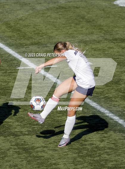 Thumbnail 3 in Green Canyon vs. Ridgeline (UHSAA 4A Semifinals) photogallery.