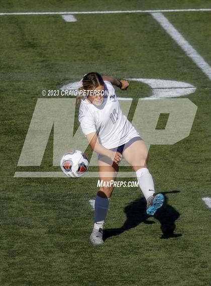 Thumbnail 3 in Green Canyon vs. Ridgeline (UHSAA 4A Semifinals) photogallery.
