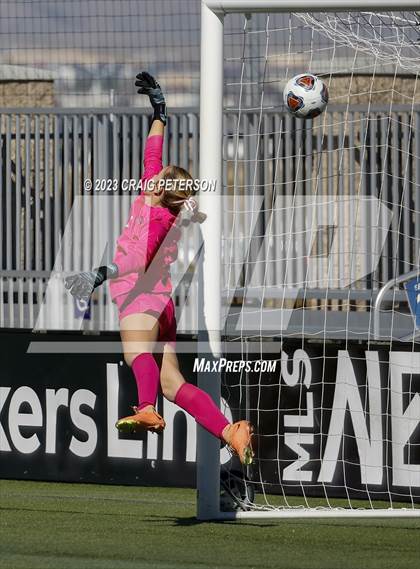 Thumbnail 2 in Green Canyon vs. Ridgeline (UHSAA 4A Semifinals) photogallery.