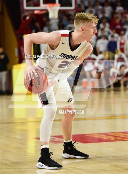 Thumbnail 3 in Brophy vs Mountain Pointe (AIA 6A Semifinal) photogallery.