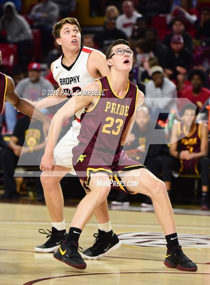 Thumbnail 3 in Brophy vs Mountain Pointe (AIA 6A Semifinal) photogallery.
