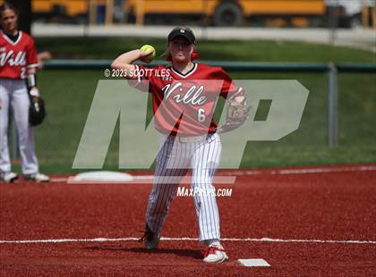 Thumbnail 3 in Unioto vs. Steubenville (OHSAA D2 Regional Final) photogallery.