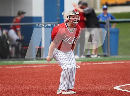 Thumbnail 1 in Unioto vs. Steubenville (OHSAA D2 Regional Final) photogallery.