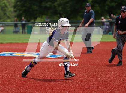 Thumbnail 1 in Unioto vs. Steubenville (OHSAA D2 Regional Final) photogallery.