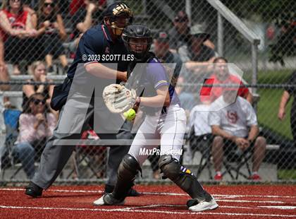 Thumbnail 2 in Unioto vs. Steubenville (OHSAA D2 Regional Final) photogallery.