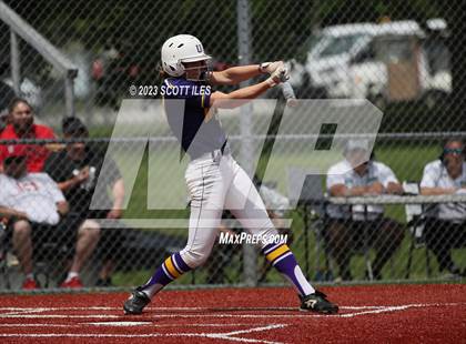 Thumbnail 2 in Unioto vs. Steubenville (OHSAA D2 Regional Final) photogallery.