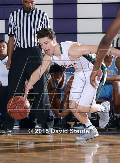 Thumbnail 2 in Burbank vs. Granite Bay (St. Hope Elite Classic) photogallery.