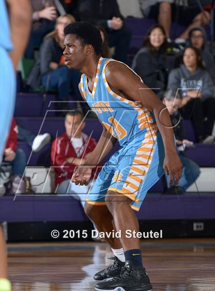Thumbnail 3 in Burbank vs. Granite Bay (St. Hope Elite Classic) photogallery.