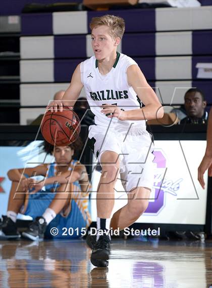 Thumbnail 1 in Burbank vs. Granite Bay (St. Hope Elite Classic) photogallery.