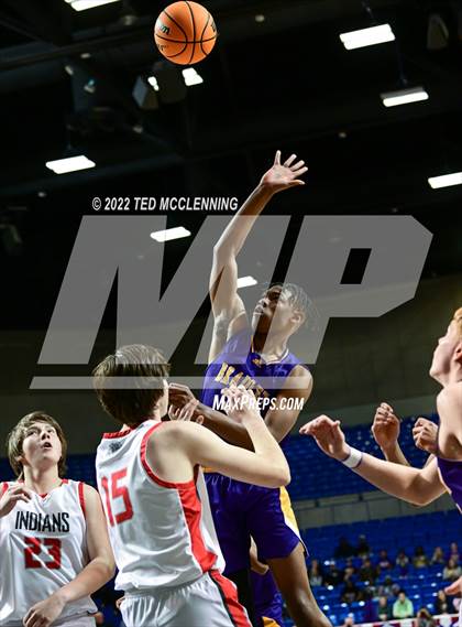 Thumbnail 1 in County Line vs. Bradley (AAA 2A State Final) photogallery.