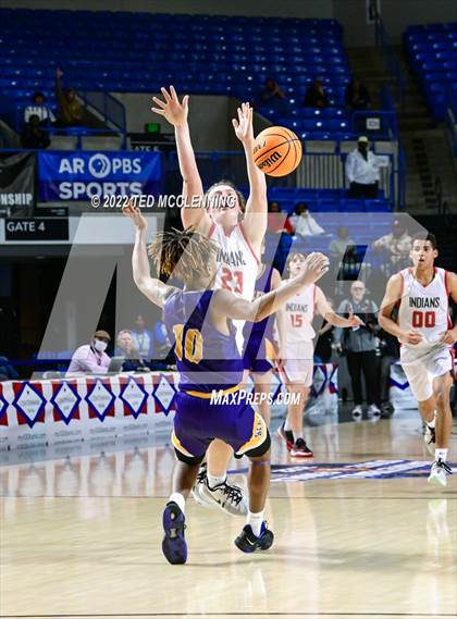 Thumbnail 2 in County Line vs. Bradley (AAA 2A State Final) photogallery.