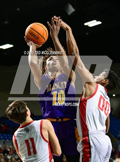 Thumbnail 3 in County Line vs. Bradley (AAA 2A State Final) photogallery.