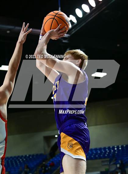 Thumbnail 1 in County Line vs. Bradley (AAA 2A State Final) photogallery.