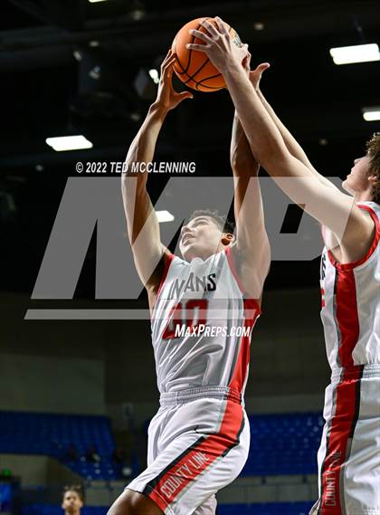 Thumbnail 1 in County Line vs. Bradley (AAA 2A State Final) photogallery.
