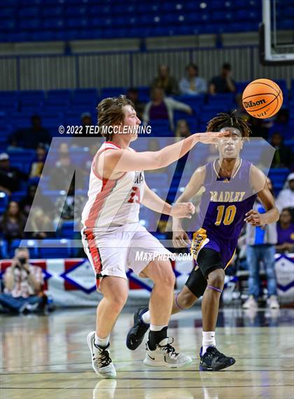 Thumbnail 3 in County Line vs. Bradley (AAA 2A State Final) photogallery.
