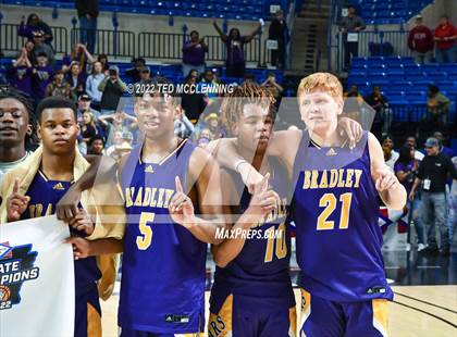 Thumbnail 1 in County Line vs. Bradley (AAA 2A State Final) photogallery.