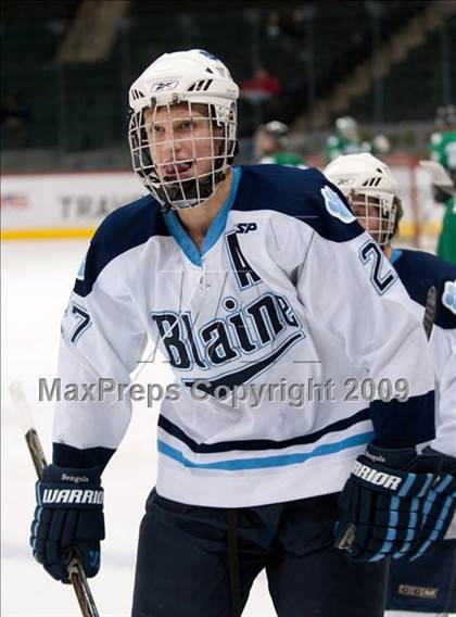Thumbnail 2 in Blaine vs Hill-Murray (Schwan Cup) photogallery.