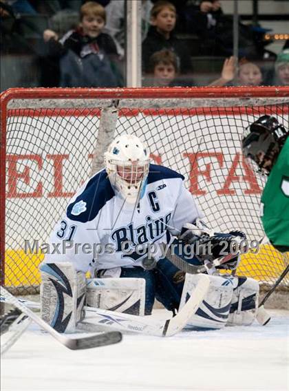 Thumbnail 3 in Blaine vs Hill-Murray (Schwan Cup) photogallery.