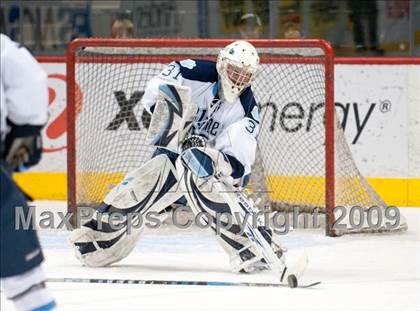 Thumbnail 2 in Blaine vs Hill-Murray (Schwan Cup) photogallery.
