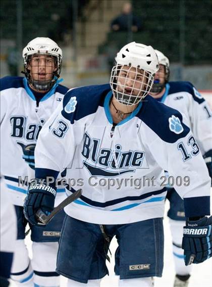 Thumbnail 3 in Blaine vs Hill-Murray (Schwan Cup) photogallery.