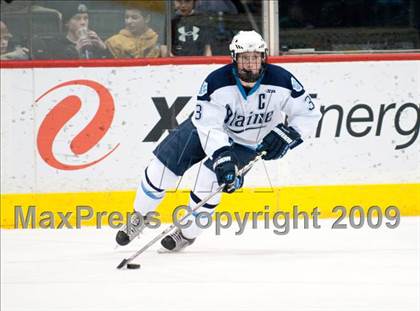 Thumbnail 3 in Blaine vs Hill-Murray (Schwan Cup) photogallery.