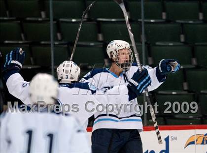 Thumbnail 2 in Blaine vs Hill-Murray (Schwan Cup) photogallery.