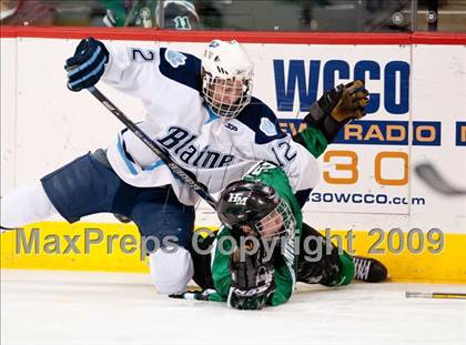 Thumbnail 2 in Blaine vs Hill-Murray (Schwan Cup) photogallery.