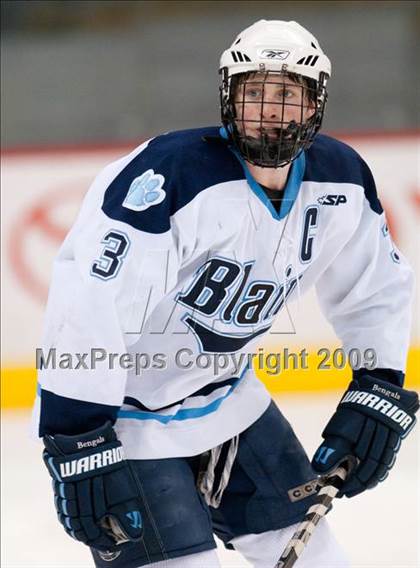 Thumbnail 2 in Blaine vs Hill-Murray (Schwan Cup) photogallery.