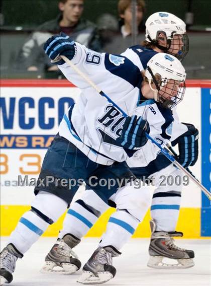 Thumbnail 1 in Blaine vs Hill-Murray (Schwan Cup) photogallery.